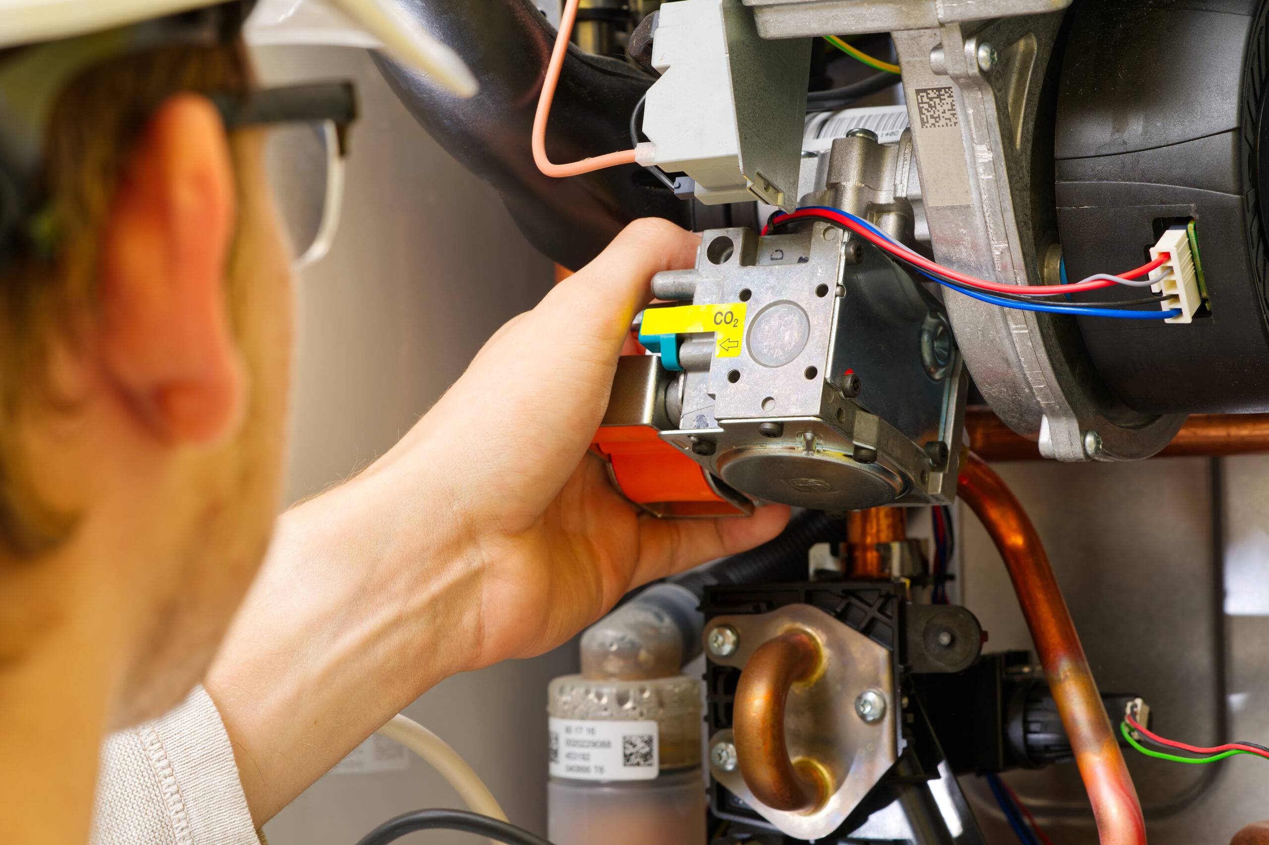 technician-servicing-or-repair-of-a-gas-boiler
